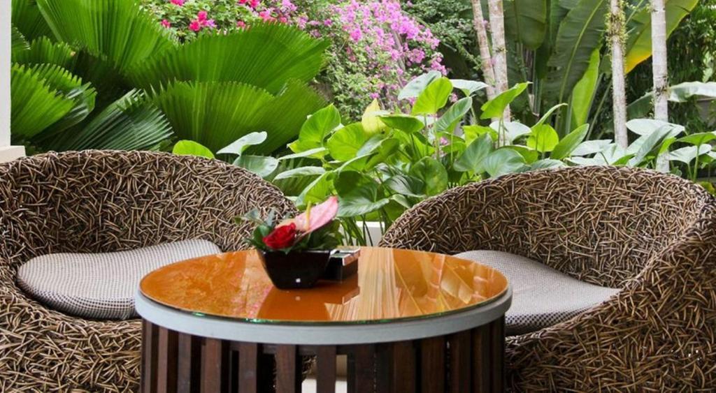 Ayara Hilltops - Adults & Young Adults 16+ Only Phuket Екстериор снимка